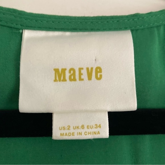 ANTHROPOLOGIE Maeve green raised Swiss dot pattern scalloped hem blouse. Size 2 - Picture 9 of 9